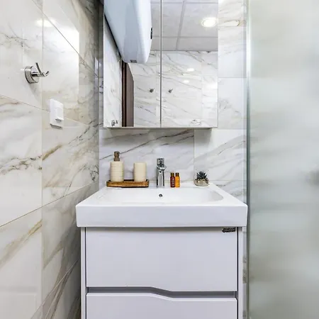 Downtown Atelier 53 - Free Parking Appartement Plovdiv