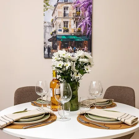 Downtown Atelier 53 - Free Parking Διαμέρισμα